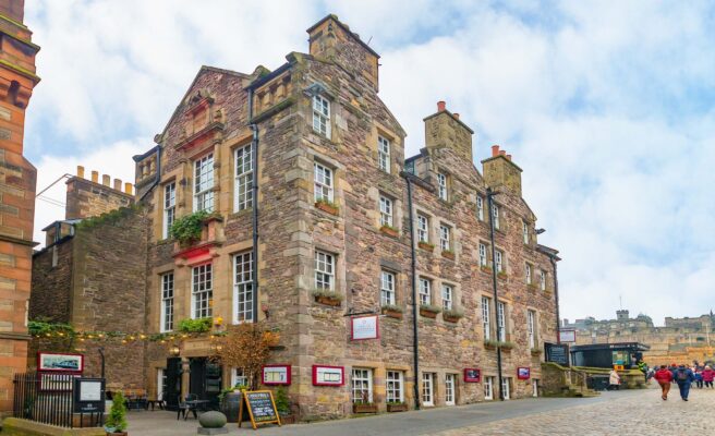 Cannonball Restaurant and Bar